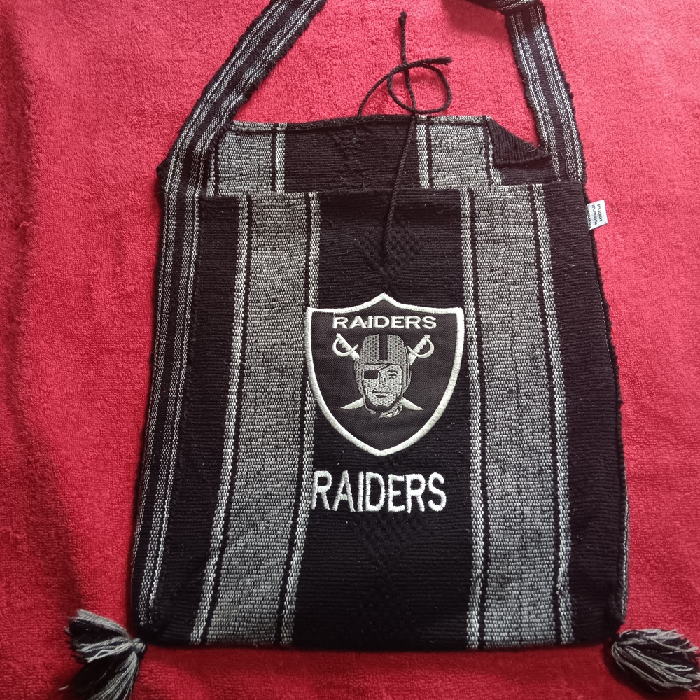 Riders by Lee Black and Gray Messenger Bag